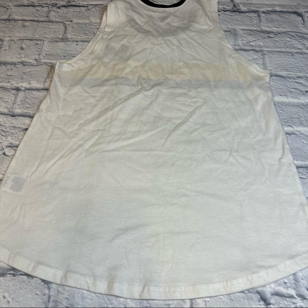 University of Michigan tank top size Medium - Picture 2 of 5